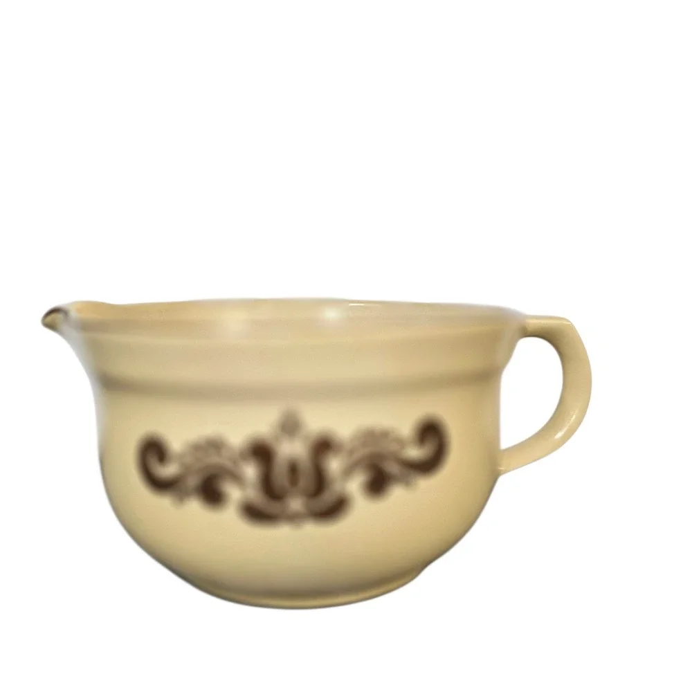 Pfaltzgraff Village Tan Stoneware 2.5 Qt Batter Bowl with Handle 464 USA Made